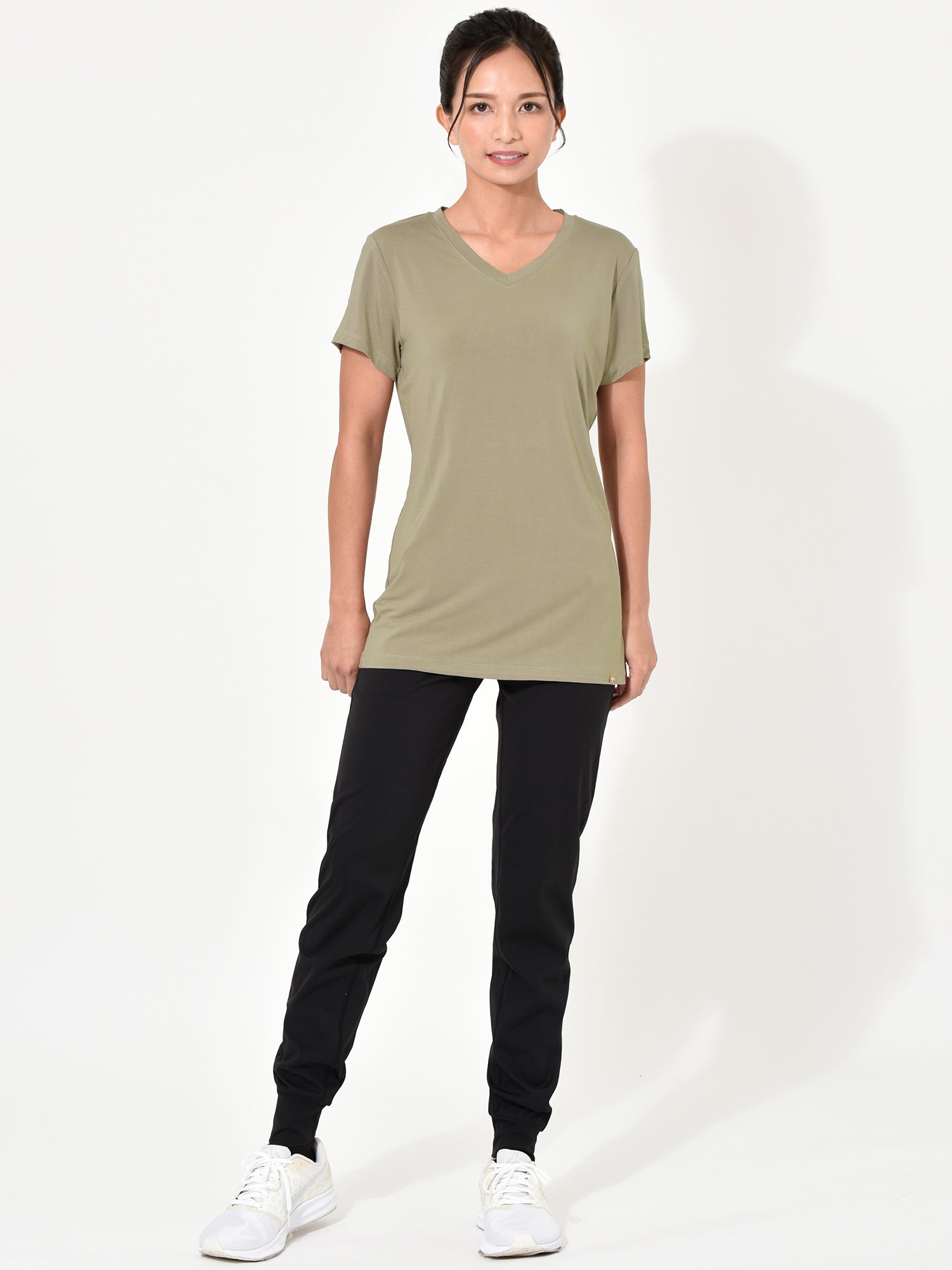 [Loopa] ルーパ BA VネックTeeトップス（バンブー） Bamboo V Neck Tee Top / ヨガウェア トップス Tシャツ [SOFF]-Puravida! プラヴィダ　ヨガ ピラティス フィットネスショップ