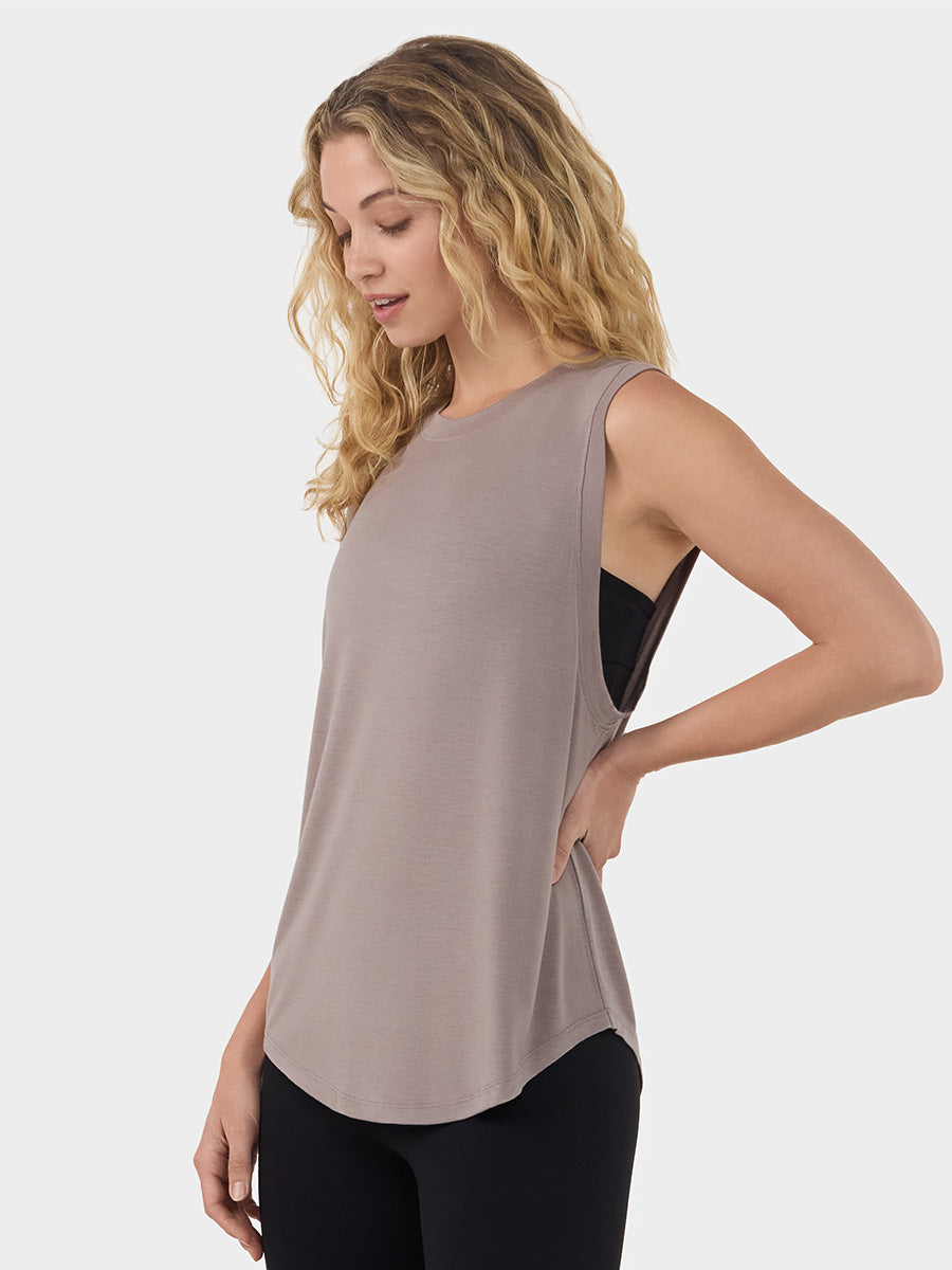[TAVI by ToeSox] Crop T-shirt CROP TEE / Yoga tops Pilates cropped length breathable