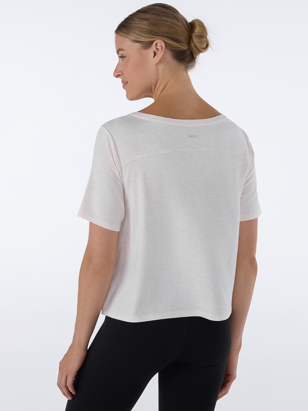 [TAVI] ワイド スクープネック Tee Wide Scoop N Tee タビ レディース  トップス 半袖 ショート丈 クルーネック 26FW_D1