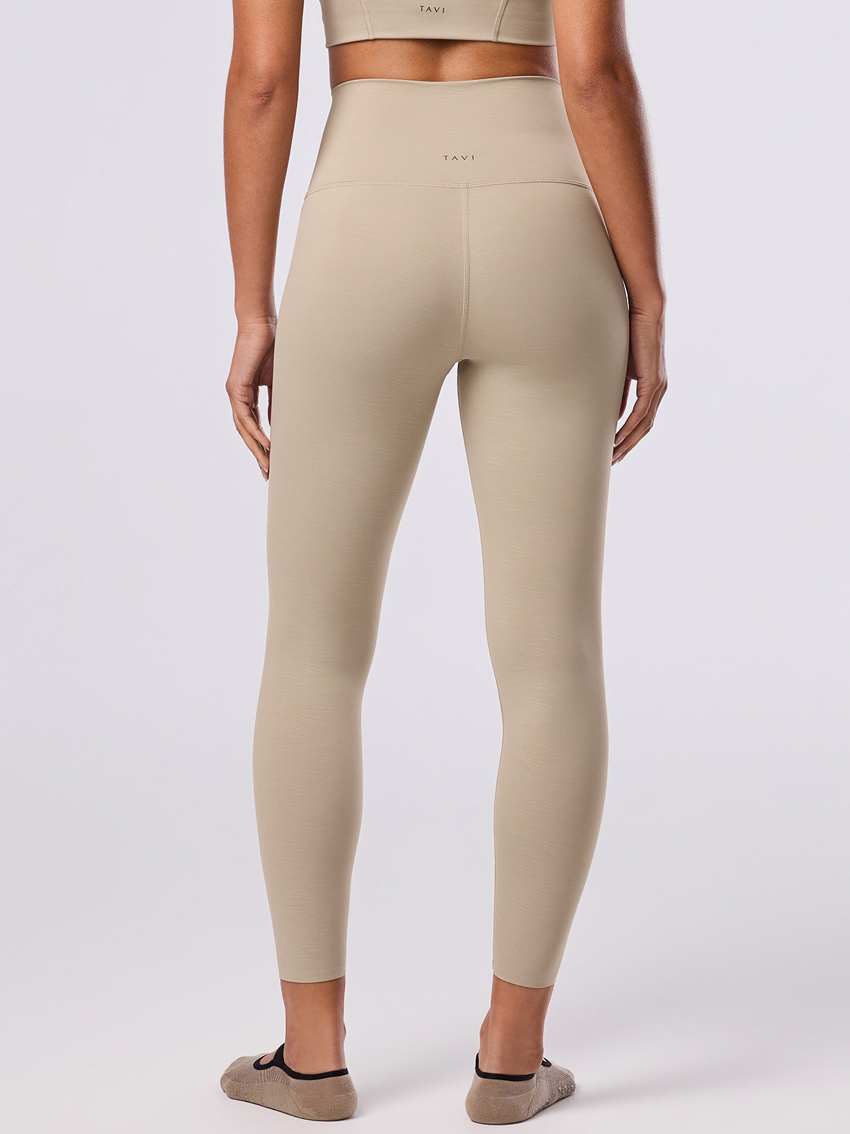 [TAVI] ハイウエスト 7分丈 レギンス HIGH WAISTED LEGGINGS／ヨガ ボトムス ピラティス ヨガパンツ 美脚 美尻 体型カバー TOESOX  26SS_D1