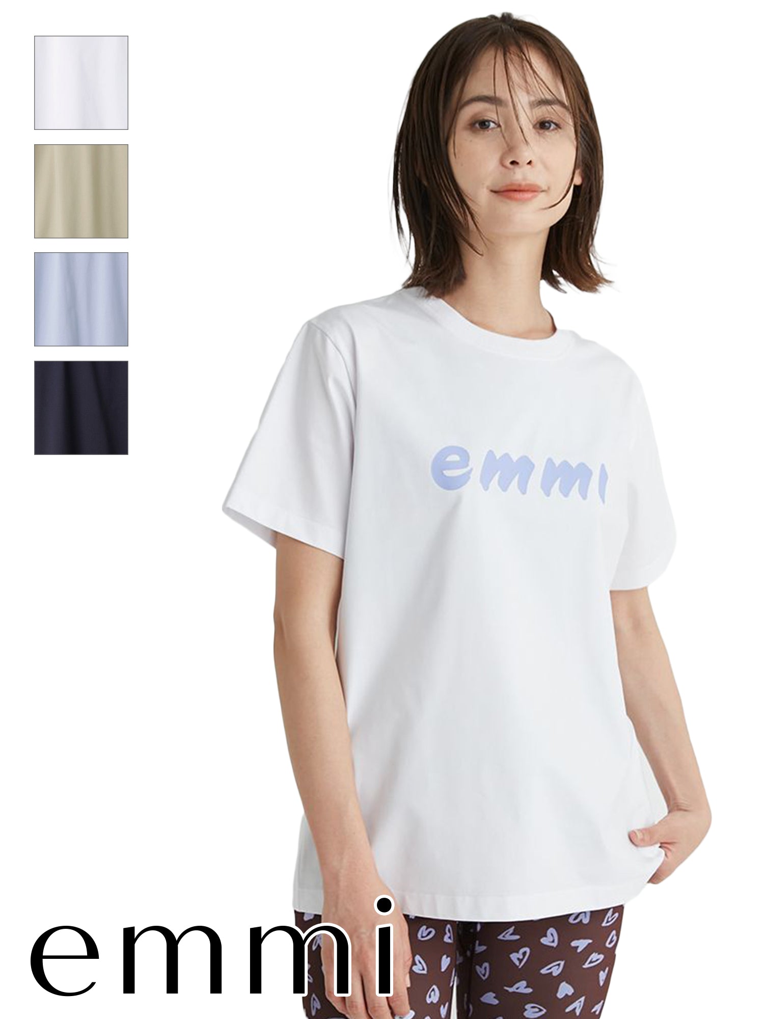 [emmi] ペイントemmiロゴTシャツ / エミ アトリエ レディース ヨガウェア 半袖 プリント おしゃれ / 24FW 13WCT241094-Puravida! プラヴィダ　ヨガ ピラティス フィットネスショップ