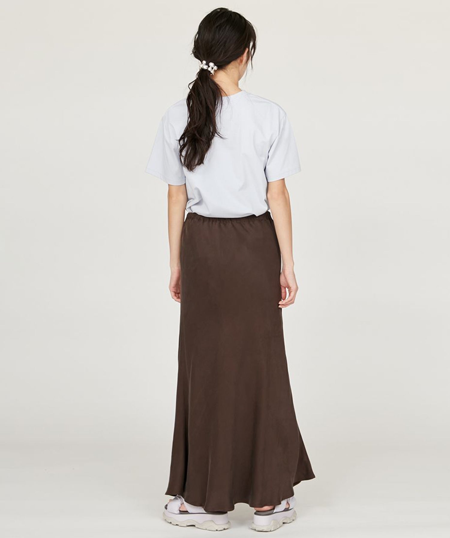 [emmi WELLNESS &amp;TRAINING] ペイントemmiロゴシャツ エミ レディース スポーツウェア Tシャツ 半袖 接触冷感 / 25SS 13WCT252050