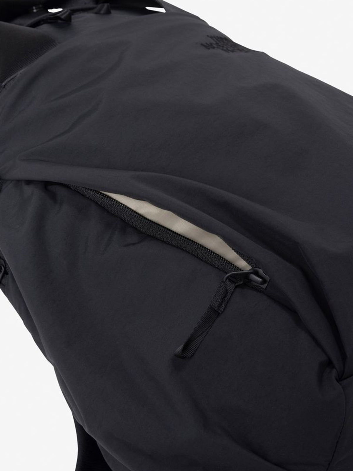 [THE NORTH FACE] フィーカスパック ザ・ノース・フェイス レディース アウトドア リュック 大容量 通勤 26FW NMW62650