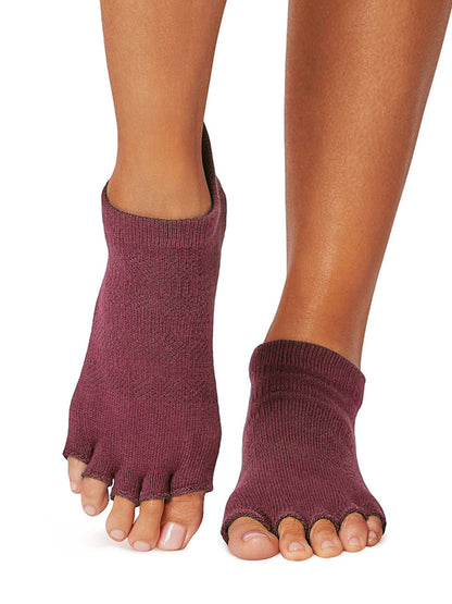 [ToeSox] Low Rise (Half-Toe) Grip Socks / Yoga Pilates Anti-Slip Socks 25SS_D2