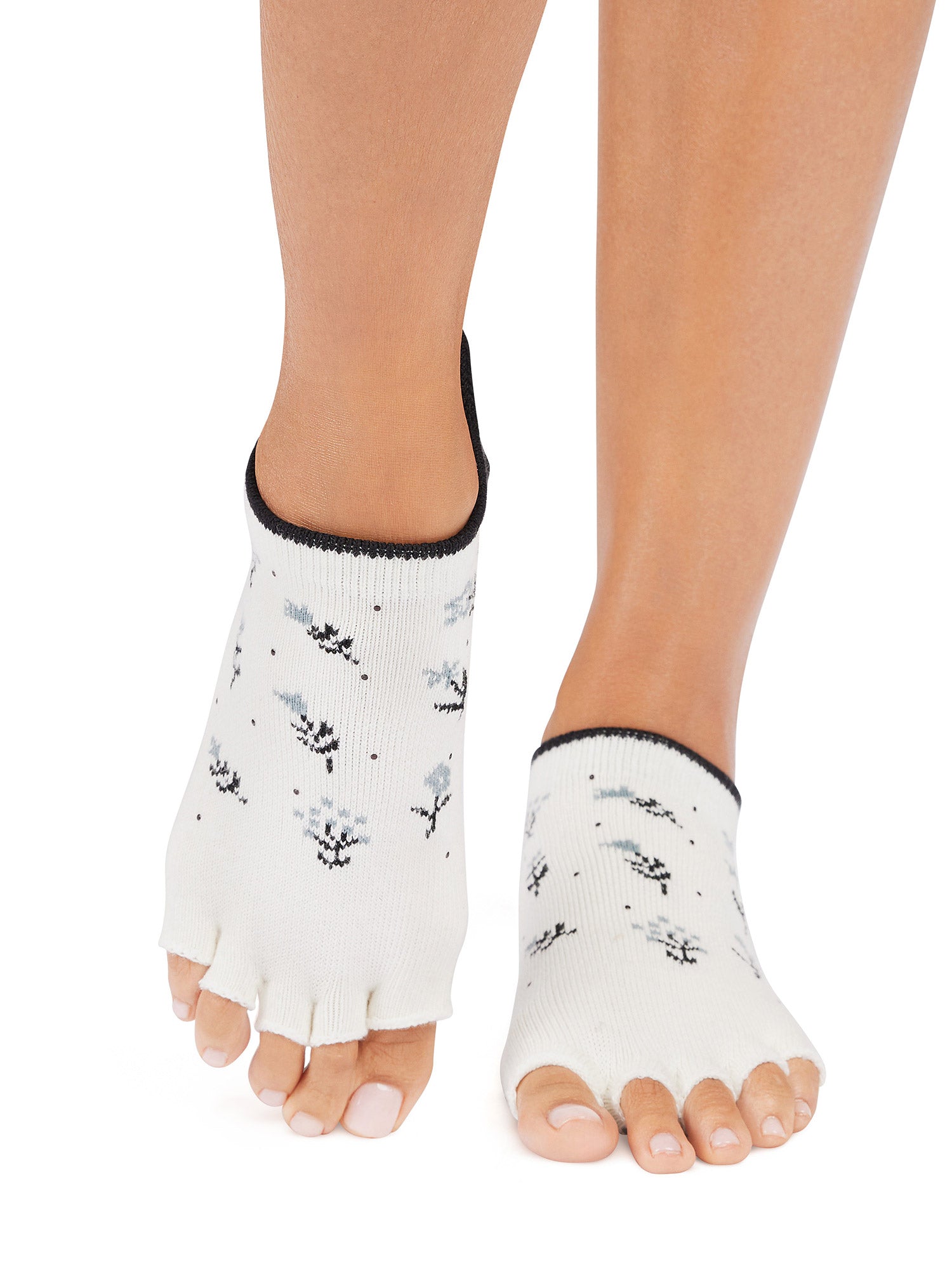 [ToeSox] Low Rise (Half-Toe) Grip Socks / Yoga Pilates Anti-Slip Socks 25SS_D2