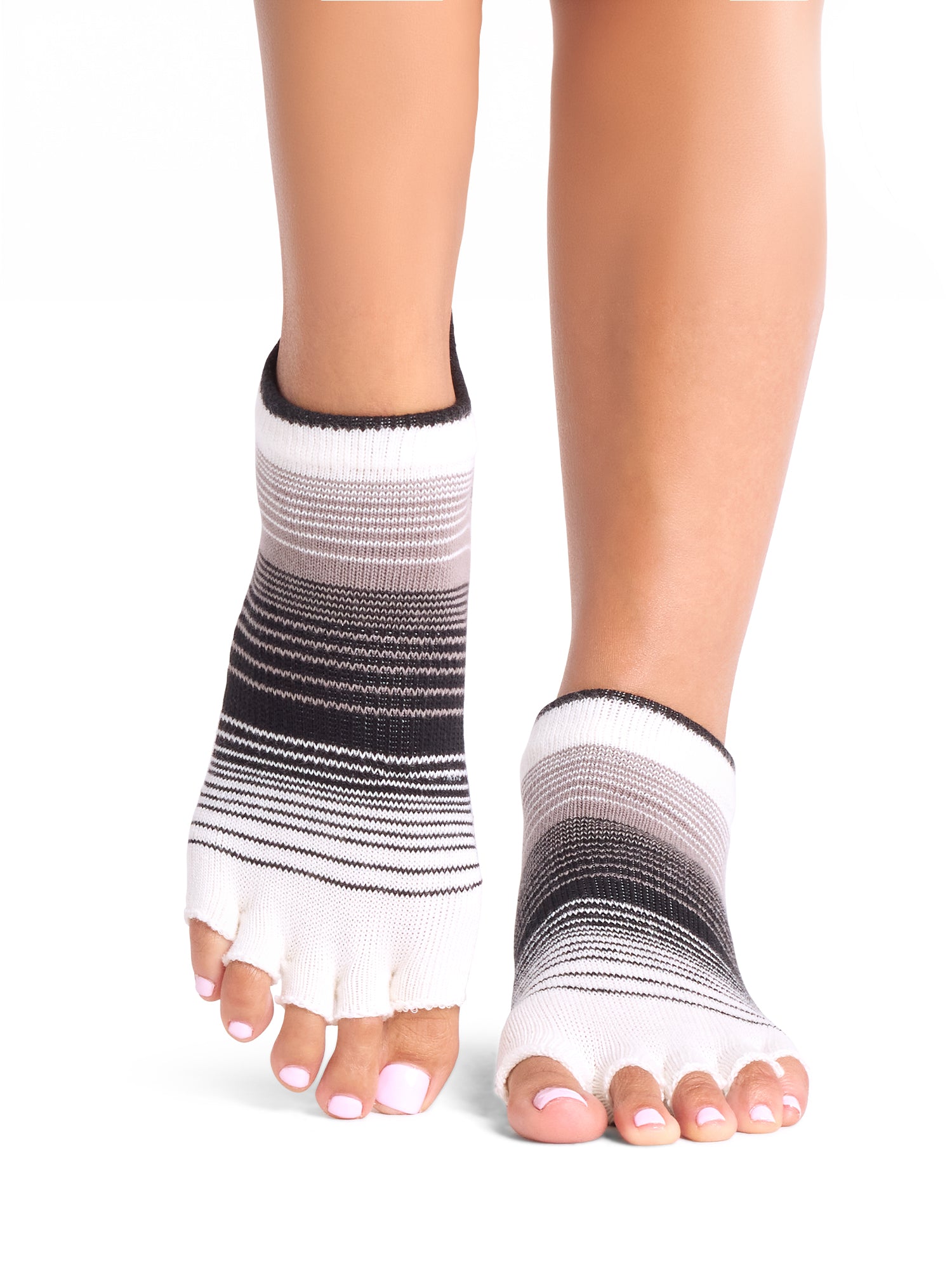 [ToeSox] Low Rise (Half-Toe) Grip Socks / Yoga Pilates Anti-Slip Socks 25SS_D2