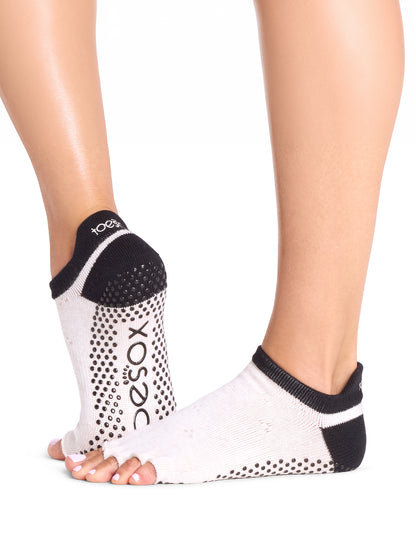[ToeSox] Low Rise (Half-Toe) Grip Socks / Yoga Pilates Anti-Slip Socks 25SS_D2