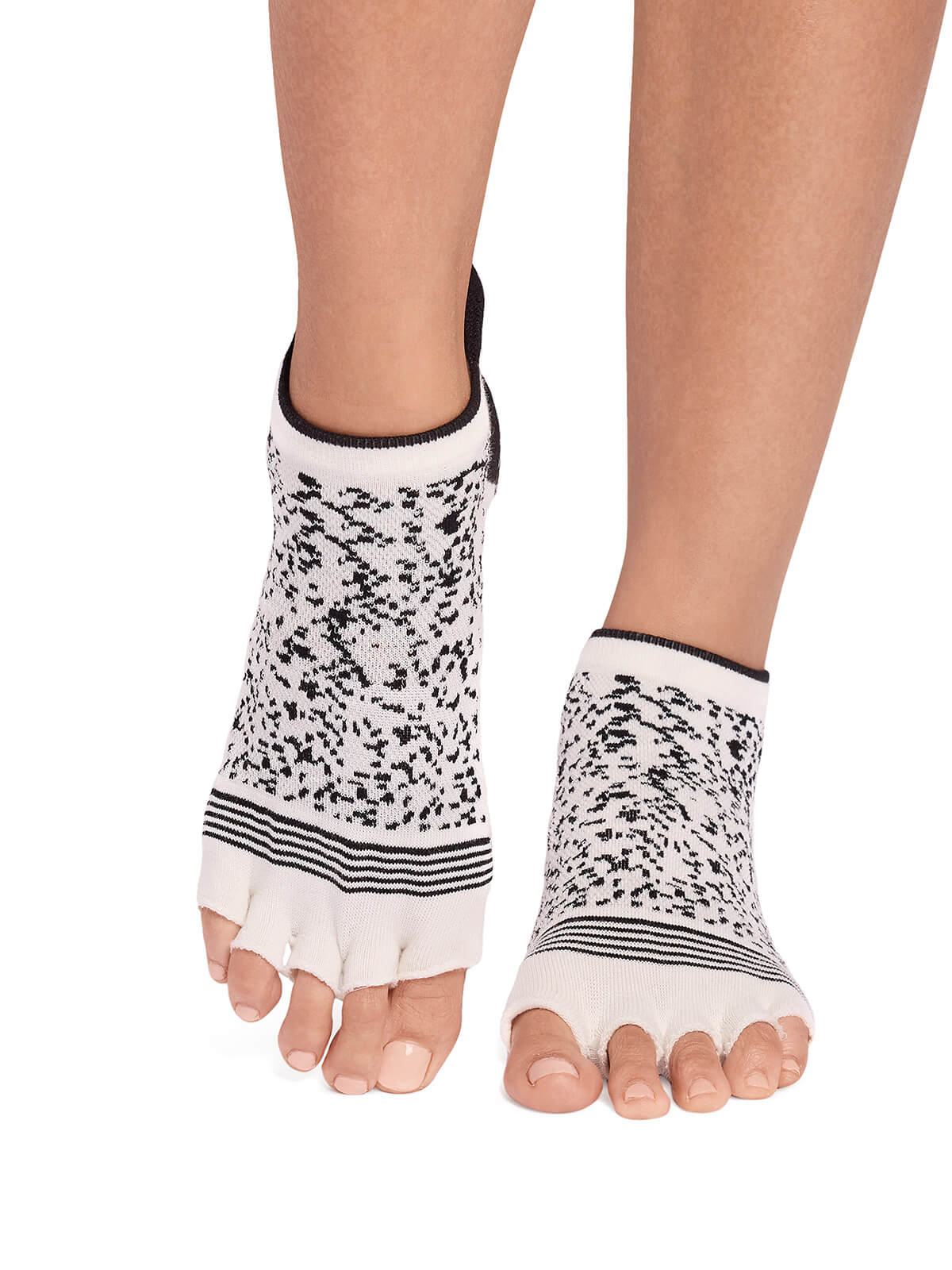 [ToeSox] Low Rise Tec ローライズ テック（Half Toe／つま先なし） グリップ ソックス ／ ヨガ ピラティス 滑り止め付 靴下 26SS_D1