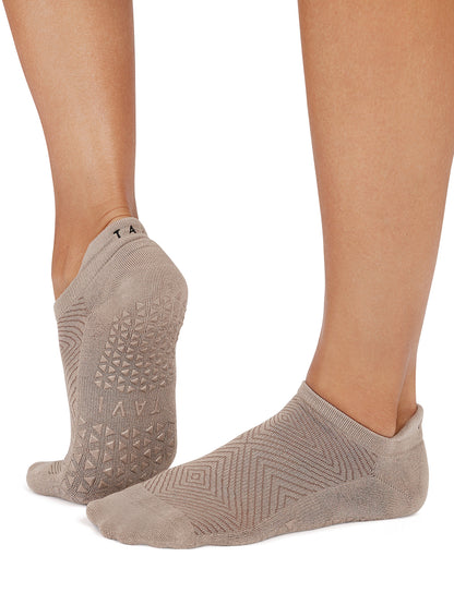 [TAVI by TOESOX] Savvy Grip Socks / Yoga Pilates Anti-Slip Socks 25SS_D2