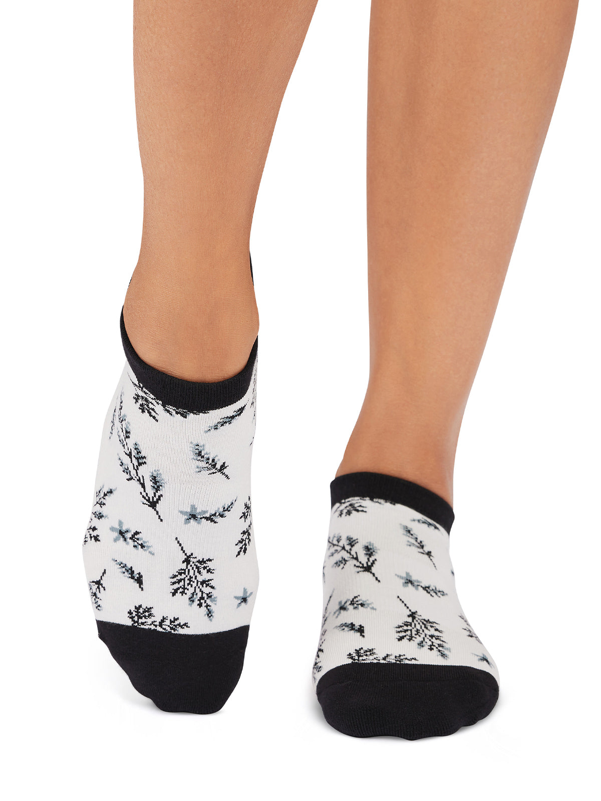 [TAVI by TOESOX] Savvy Grip Socks / Yoga Pilates Anti-Slip Socks 25SS_D2