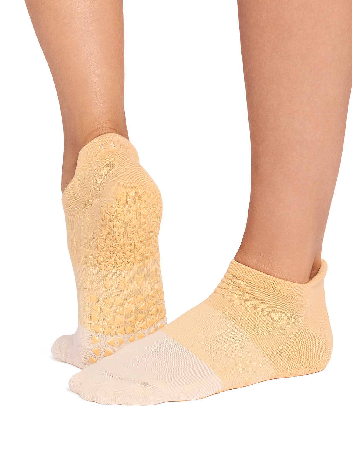 [TAVI by TOESOX] Savvy Grip Socks / Yoga Pilates Anti-Slip Socks 25SS_D2
