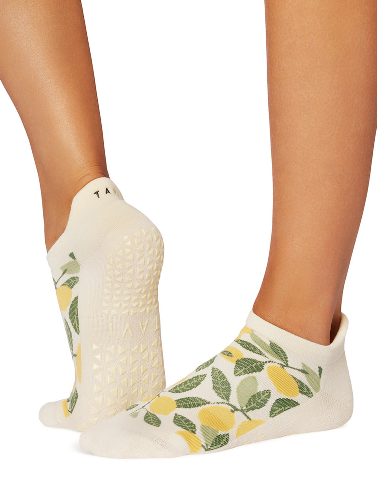[TAVI by TOESOX] Savvy Grip Socks / Yoga Pilates Anti-Slip Socks 25SS_D2