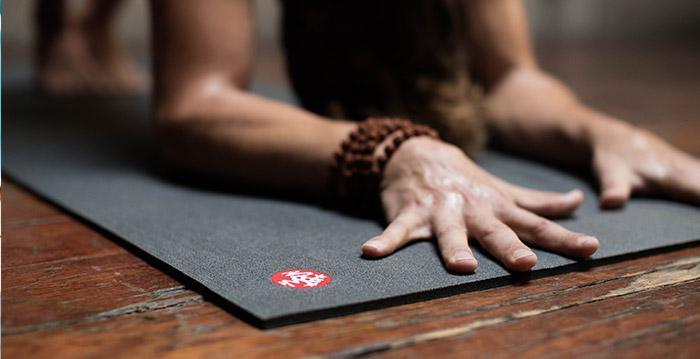 [レンタル商品] Manduka PRO ヨガマット（6mm） [外ヨガ用] 100_1 -Manduka マンドゥカ ヨガマット ヨガグッズ ヨガウェア ヨガ