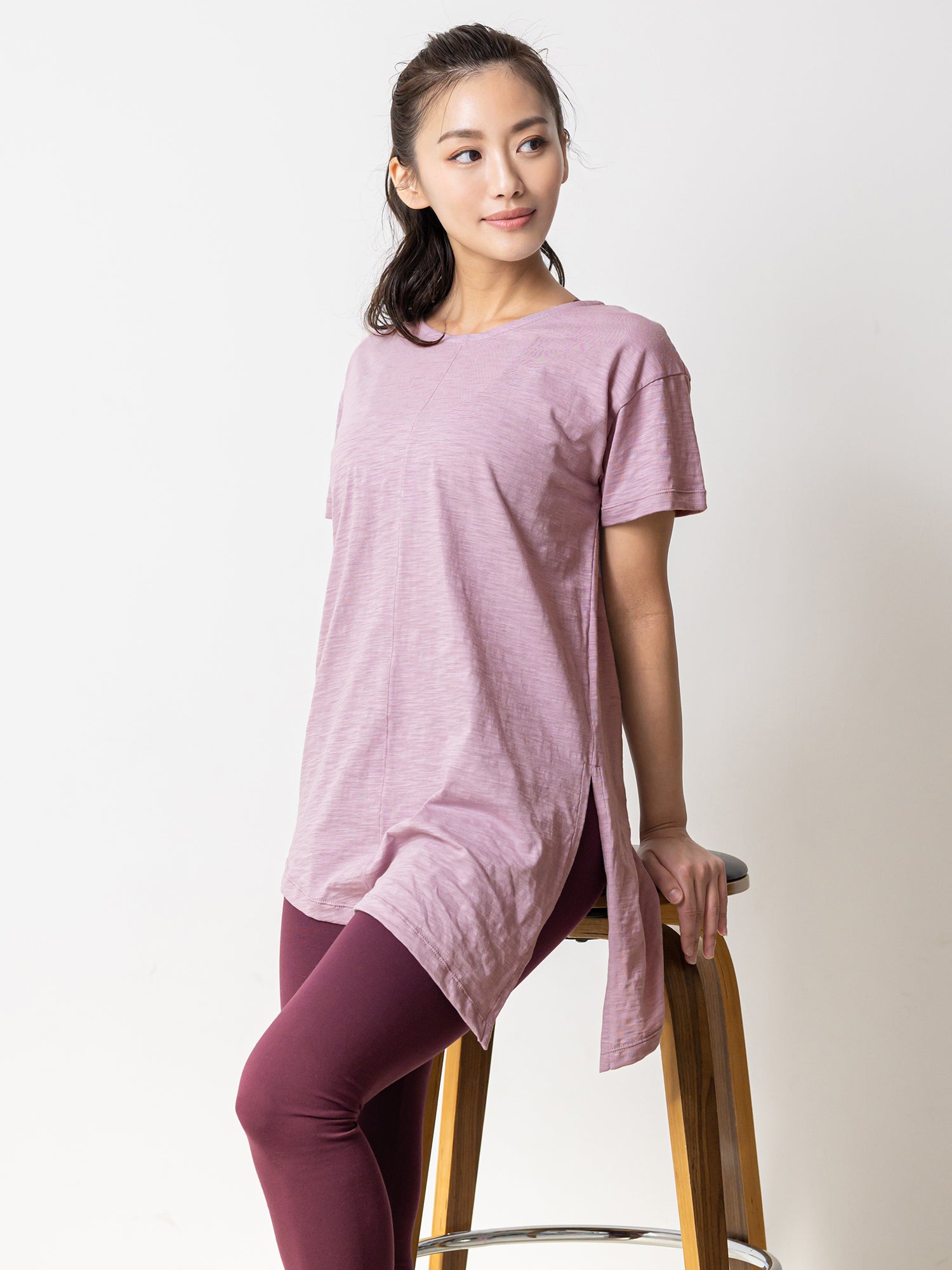 [Loopa] ルーパ 2.0 アシメトリカル 2way Tシャツ Asymetrical 2way Yoga Tee ヨガトップス / ヨガウェア [SOFF]-Puravida! プラヴィダ　ヨガ ピラティス フィットネスショップ