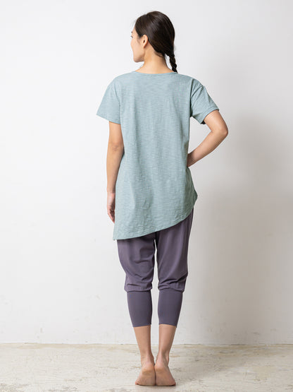 [Loopa] ルーパ 2.0 アシメトリカル 2way Tシャツ Asymetrical 2way Yoga Tee ヨガトップス / ヨガウェア [SOFF]-Puravida! プラヴィダ　ヨガ ピラティス フィットネスショップ