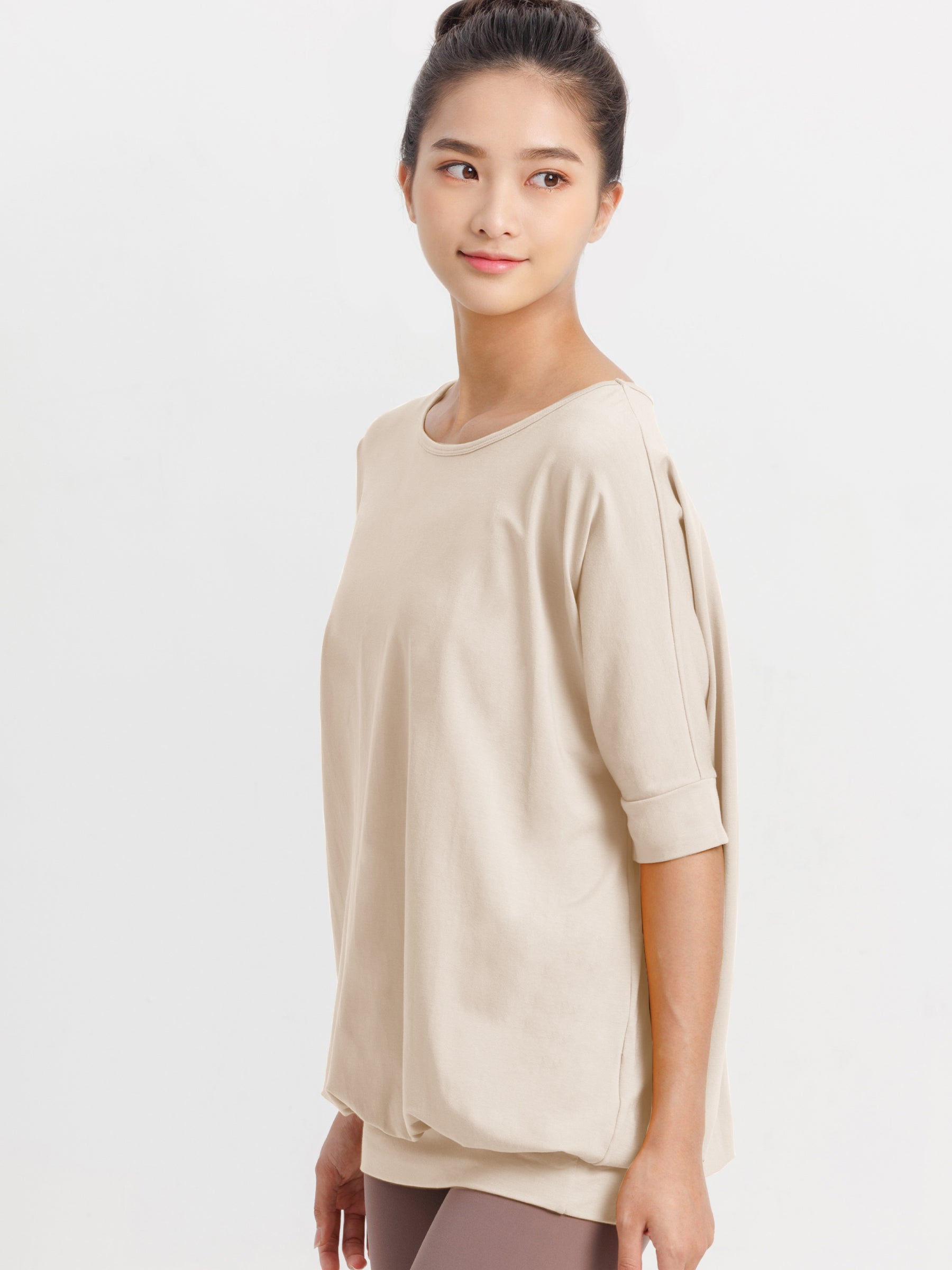 [Loopa] ルーパ 2.0 ドルマン スリーブ トップ Yogawear Dolman Sleeve Top Tシャツ ヨガトップス / ヨガウェア ブラック 20_1-Puravida! プラヴィダ　ヨガ ピラティス フィットネスショップ