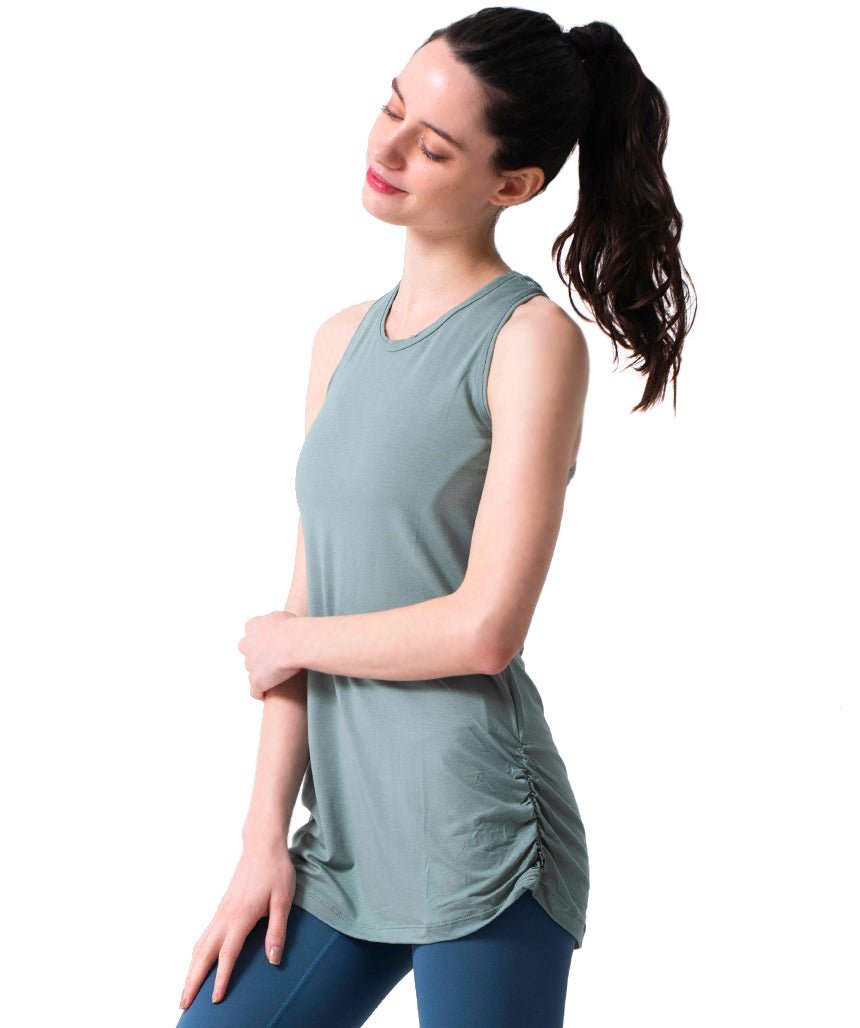 [Loopa] ルーパ Yバックタンクトップ 無地 Y-back Yoga tank top Plain / ヨガウェア ヨガトップス 22SS [A] 10_2-Puravida! プラヴィダ　ヨガ ピラティス フィットネスショップ